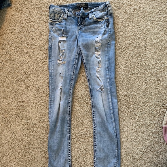 Silver Jeans - Picture 1 of 2